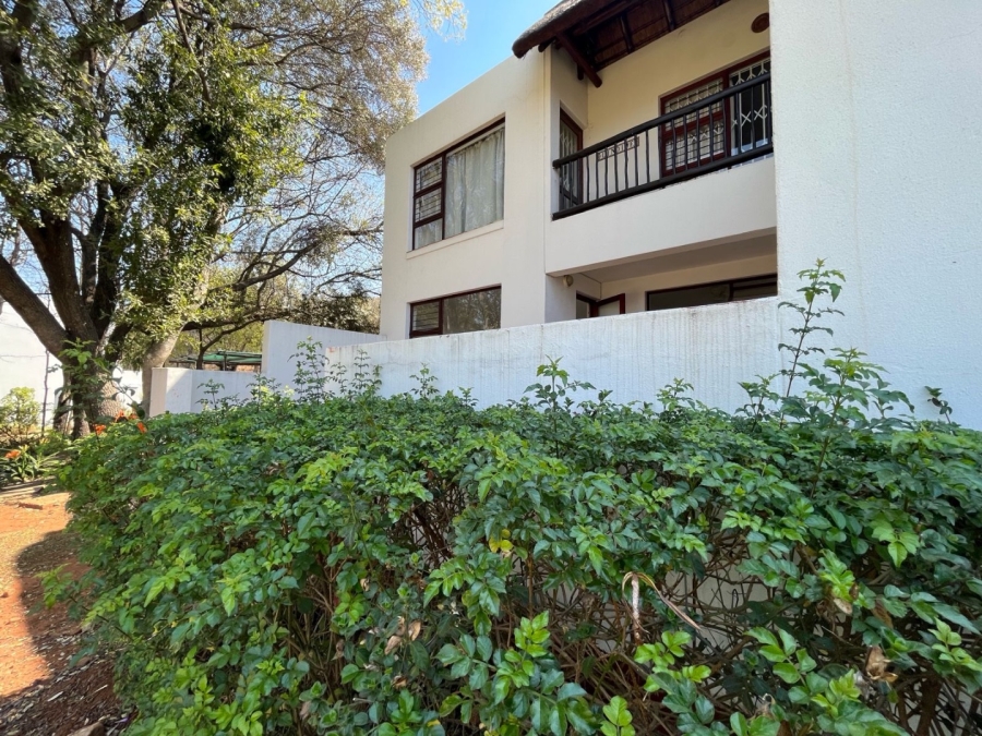 To Let 1 Bedroom Property for Rent in Kosmos North West